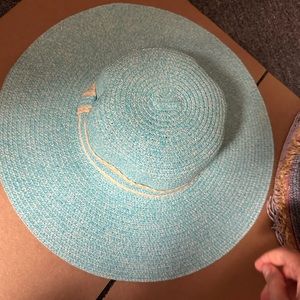 Italian hat